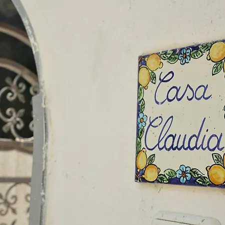Casa Claudia Center - 5 Minutes To Lägenhet *