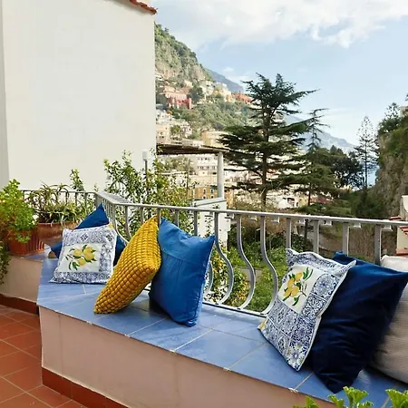 Apartment Casa Claudia - Center 5 Minutes To Positano